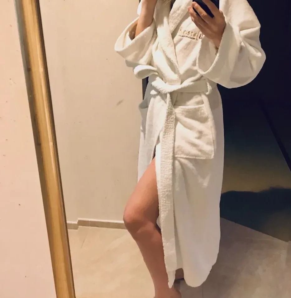 Jette, 36