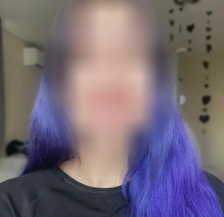 Kim, 26