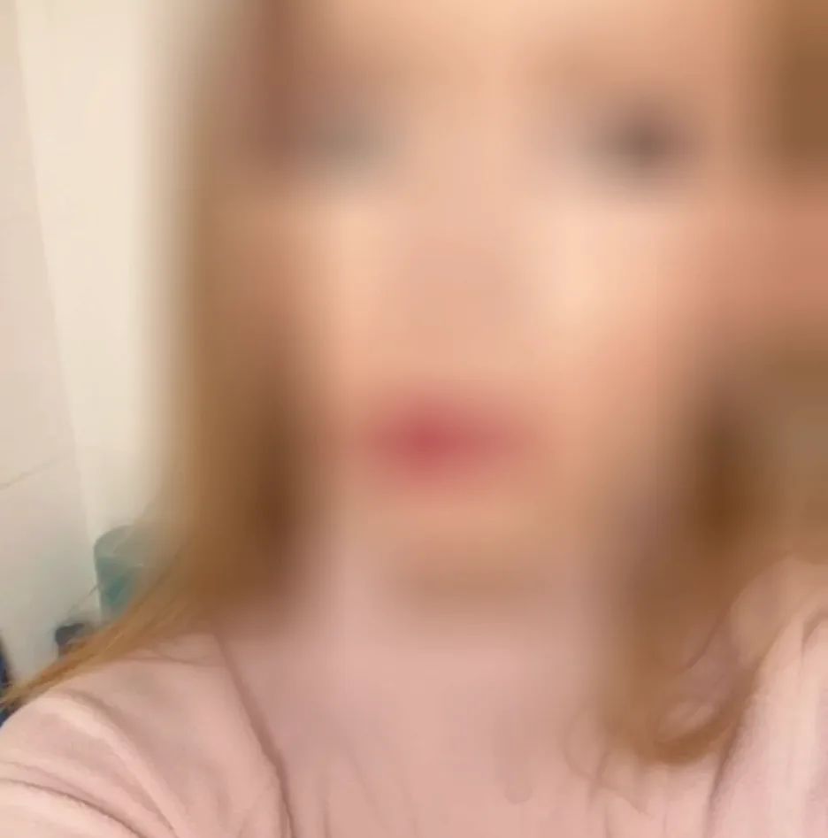Lisa, 26