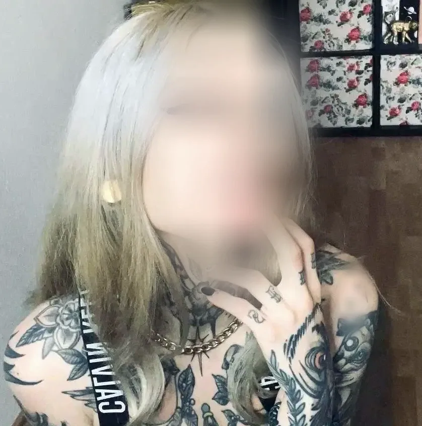 Marina, 21