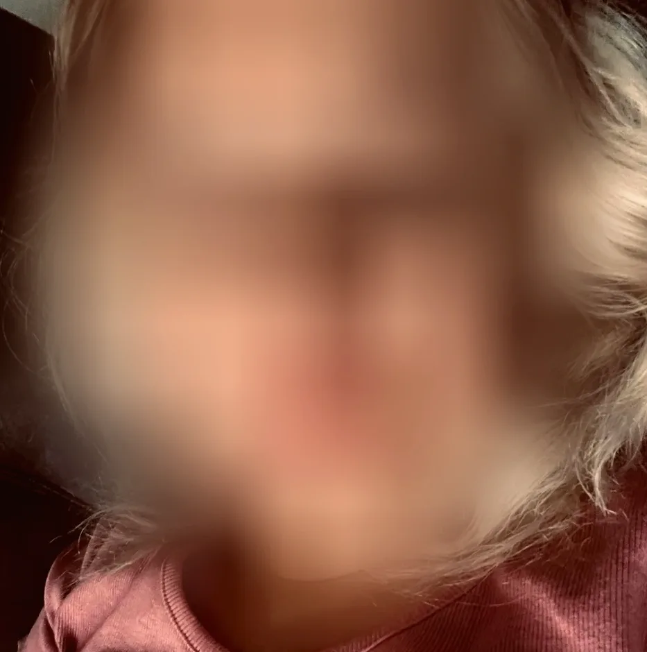 Pauline, 29